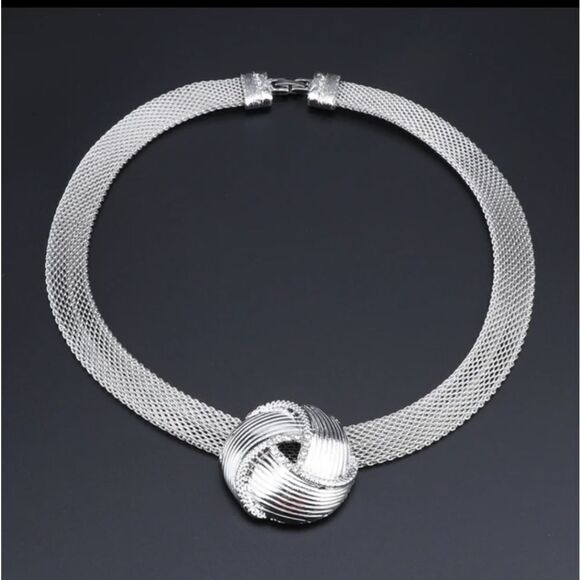 Beautiful Silverplated Knot Necklace with Rhinestone Accents - Picture 1 of 7